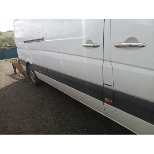 Накладки на ручки (4 шт, нерж) OmsaLine - Італійська нержавійка для Mercedes Sprinter W906 2006-2018 рр Накладки на ручки (4 шт, нерж) OmsaLine - Італійська нержавійка для Mercedes Sprinter W906 2006-2018 рр