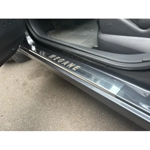 Накладки на пороги (Carmos, 4 шт, сталь) для Renault Megane II 2004-2009 рр