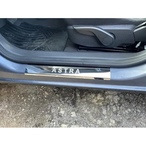 Накладки на пороги Carmos V1 (4 шт, сталь) для Opel Astra H 2004-2013 рр