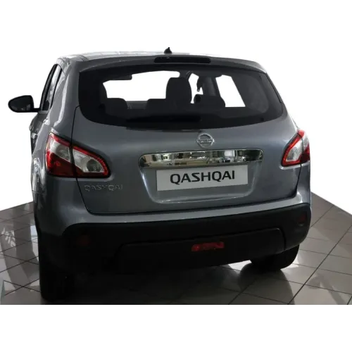 Накладка над номером (нерж.) Без кнопки, Carmos - Турецька сталь для Nissan Qashqai 2010-2014 рр Накладка над номером (нерж.) Без кнопки, Carmos - Турецька сталь для Nissan Qashqai 2010-2014 рр