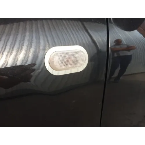 Обведення поворотника (2 шт, нерж) для Nissan Note 2004-2012 рр Обведення поворотника (2 шт, нерж) для Nissan Note 2004-2012 рр
