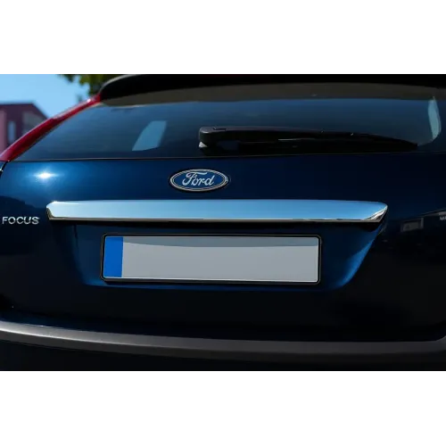 Накладка на кришку багажника (HB, нерж.) Carmos - Турецька сталь для Ford Focus II 2005-2008 рр Накладка на кришку багажника (HB, нерж.) Carmos - Турецька сталь для Ford Focus II 2005-2008 рр