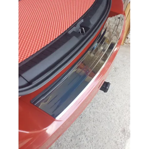 Накладка на задній бампер Carmos (нерж) для Dodge Journey 2008-2020 рр Накладка на задній бампер Carmos (нерж) для Dodge Journey 2008-2020 рр