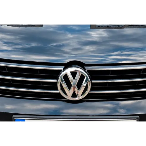 Передній значок (2015-2018) 3G0853601B для Volkswagen Passat B8 рр Передній значок (2015-2018) 3G0853601B для Volkswagen Passat B8 рр