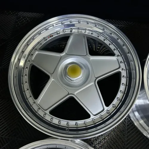 Ковані диски OEM R20 (4 шт) для Ferrari F430 Ковані диски OEM R20 (4 шт) для Ferrari F430