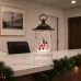 Різдвяний LED-ліхтар XMAS WDL-24004A із Сантою та сніговиком • Сезонний настільний нічник з ялинкою й ефектом снігової завірюхи, декор для дому, офісу та вітрини